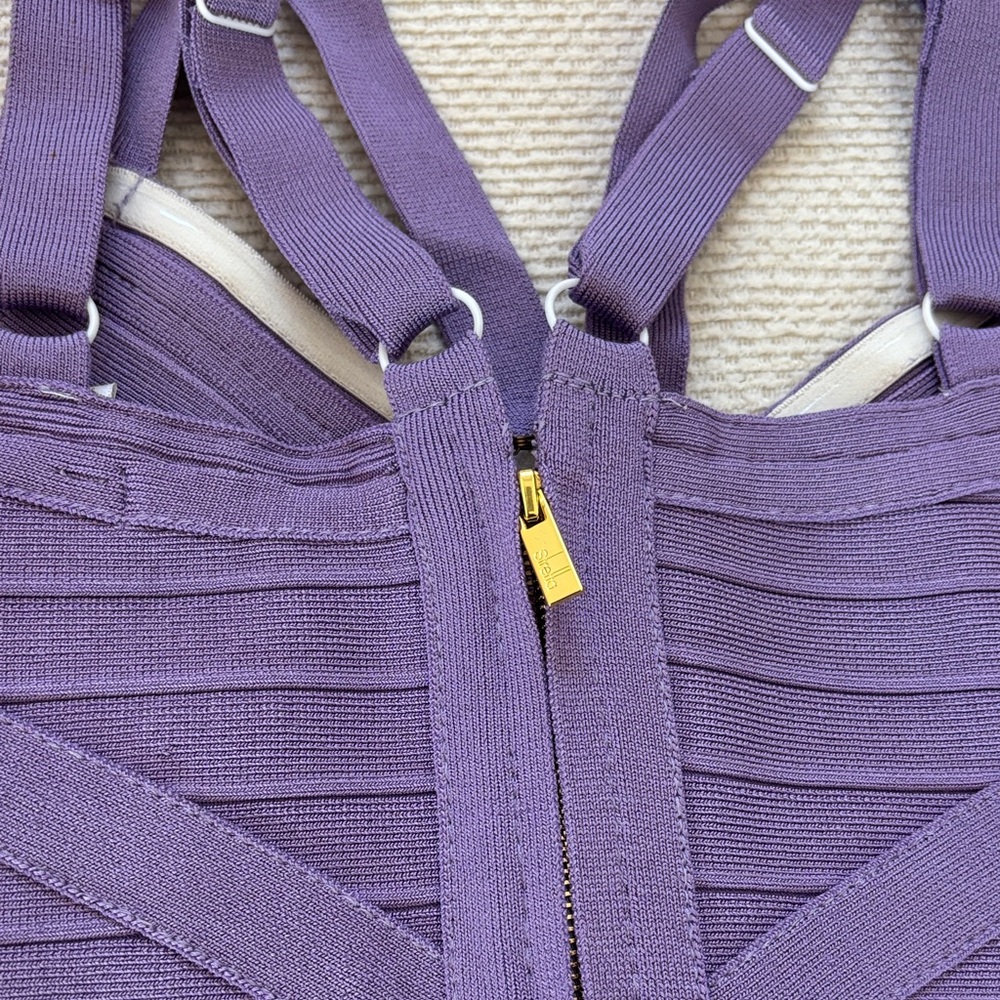 Purple Bandage Dress stretta - Picture 3 of 5